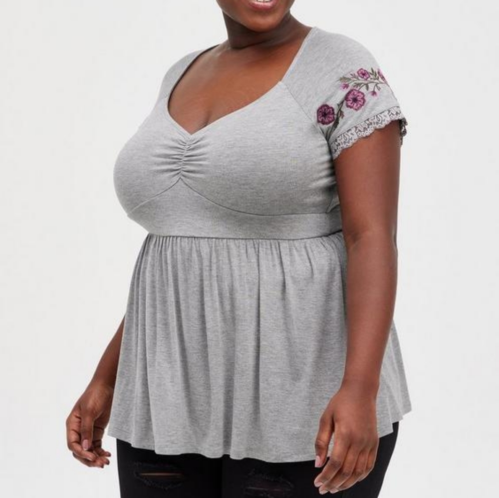 Torrid Size 1 Super Soft V-neck Embroidered Babydoll Top